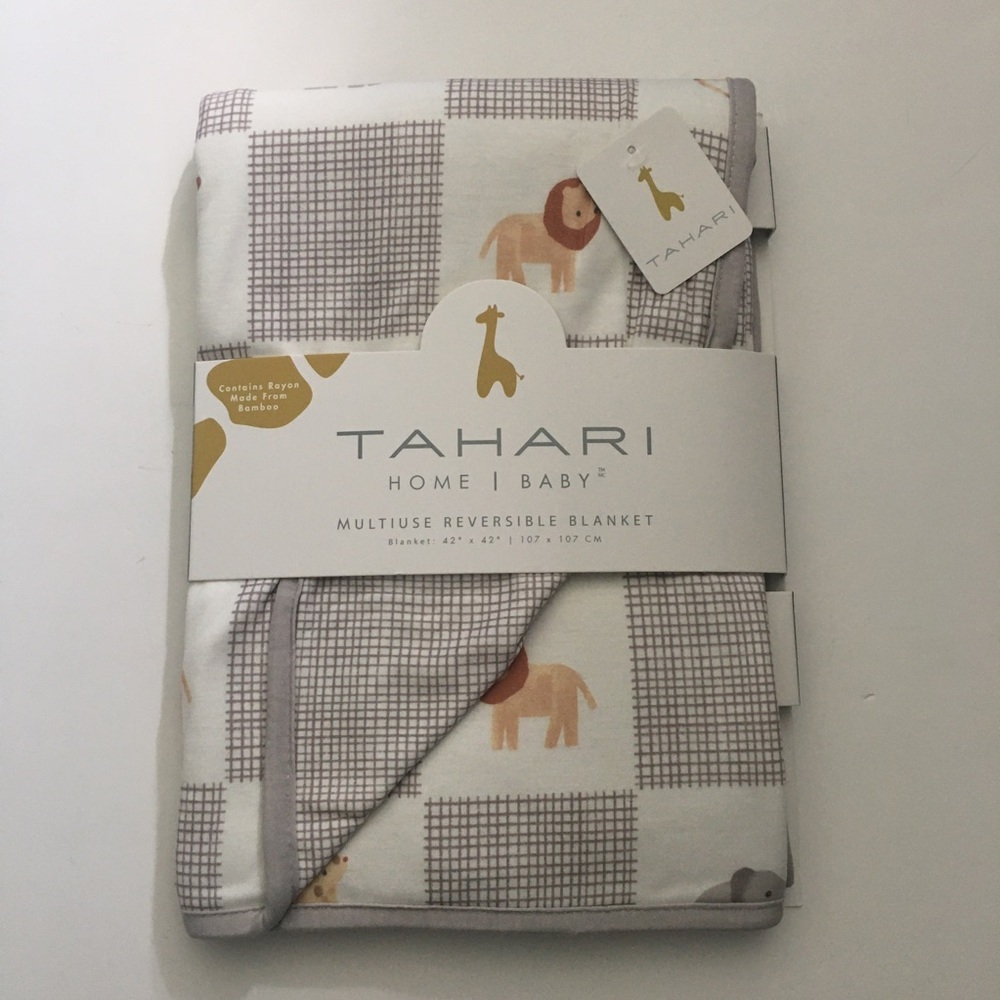 Tahari Baby Blanket Animal Theme Reversible Perfect for Strollers NEW